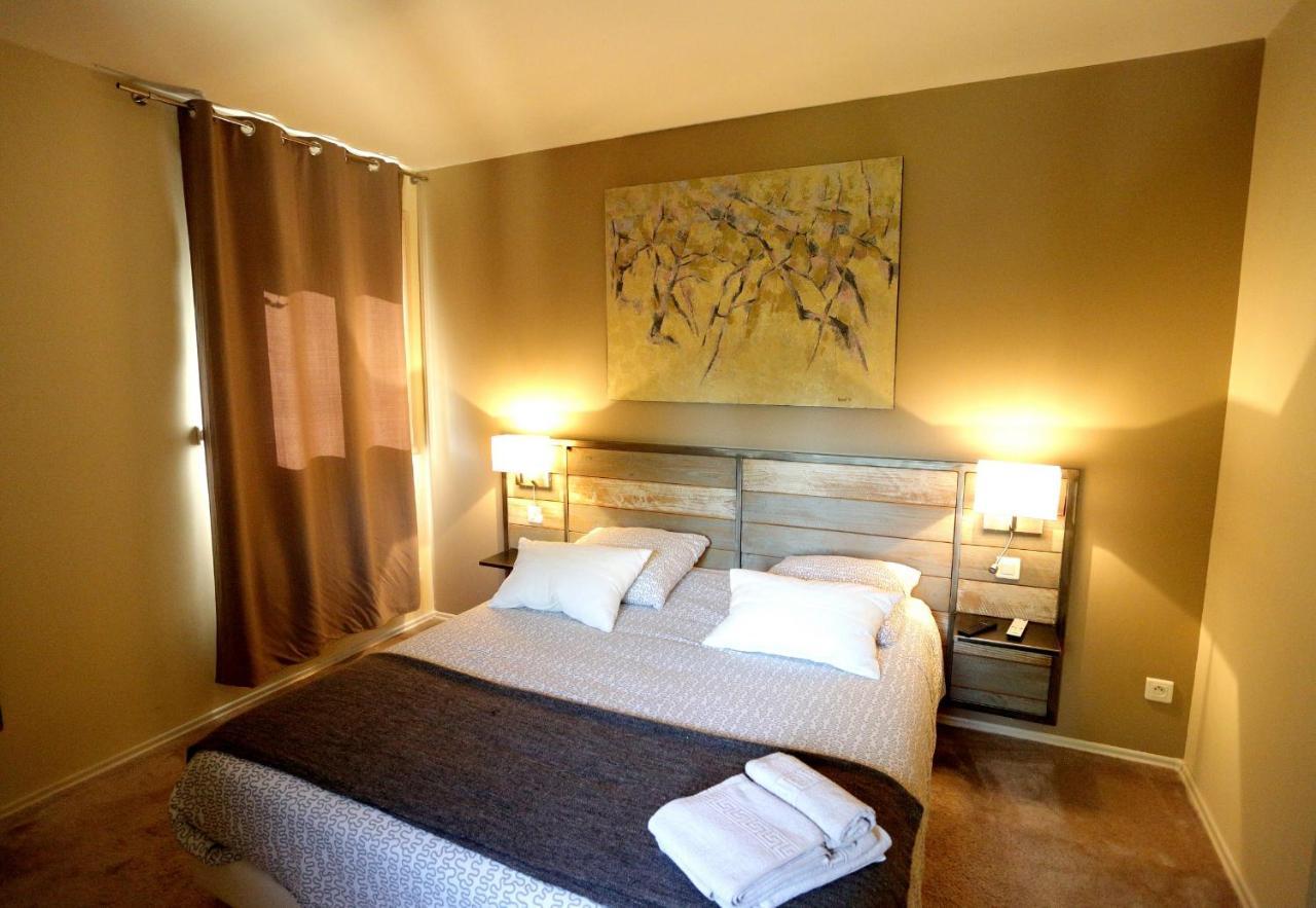 Bed and Breakfast L'Oustaou Chateau-Arnoux-Saint-Auban Exterior foto